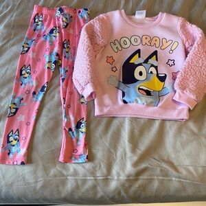 Girls 5T bluey outfit